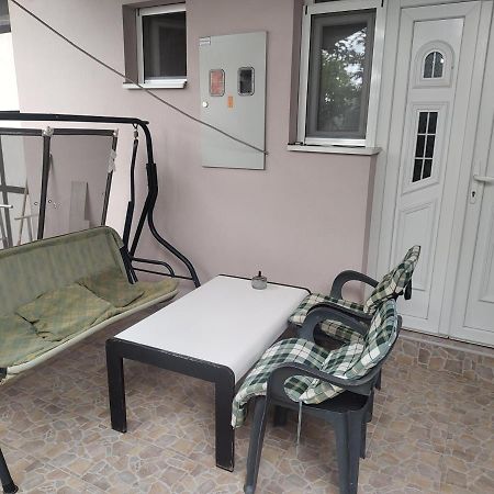Apartman Anastasija Surčin Buitenkant foto